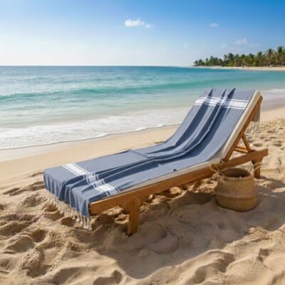 Fouta 3 Bandes Blanches Bleu clair