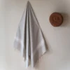 fouta de plage 3 bandes gris clair