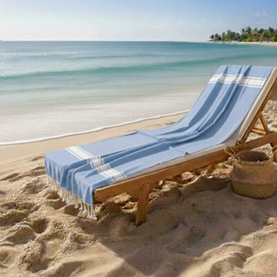 fouta bleu ciel clair